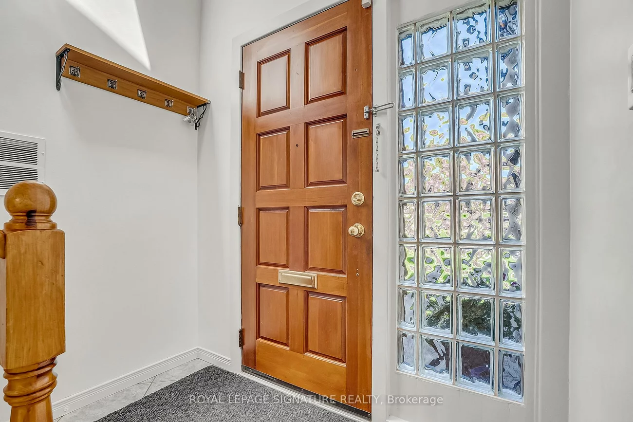 136, Three Valleys, Parkwoods-Donalda, Toronto