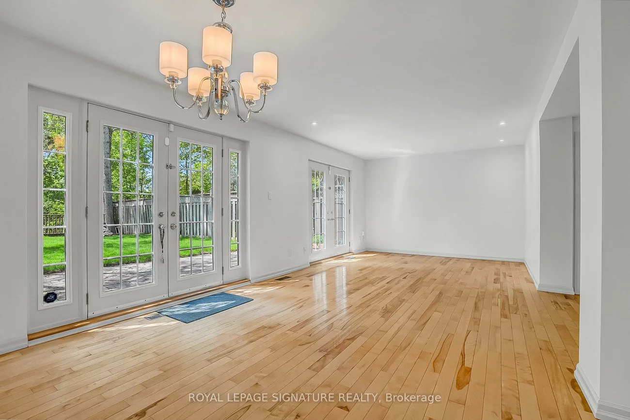 136, Three Valleys, Parkwoods-Donalda, Toronto