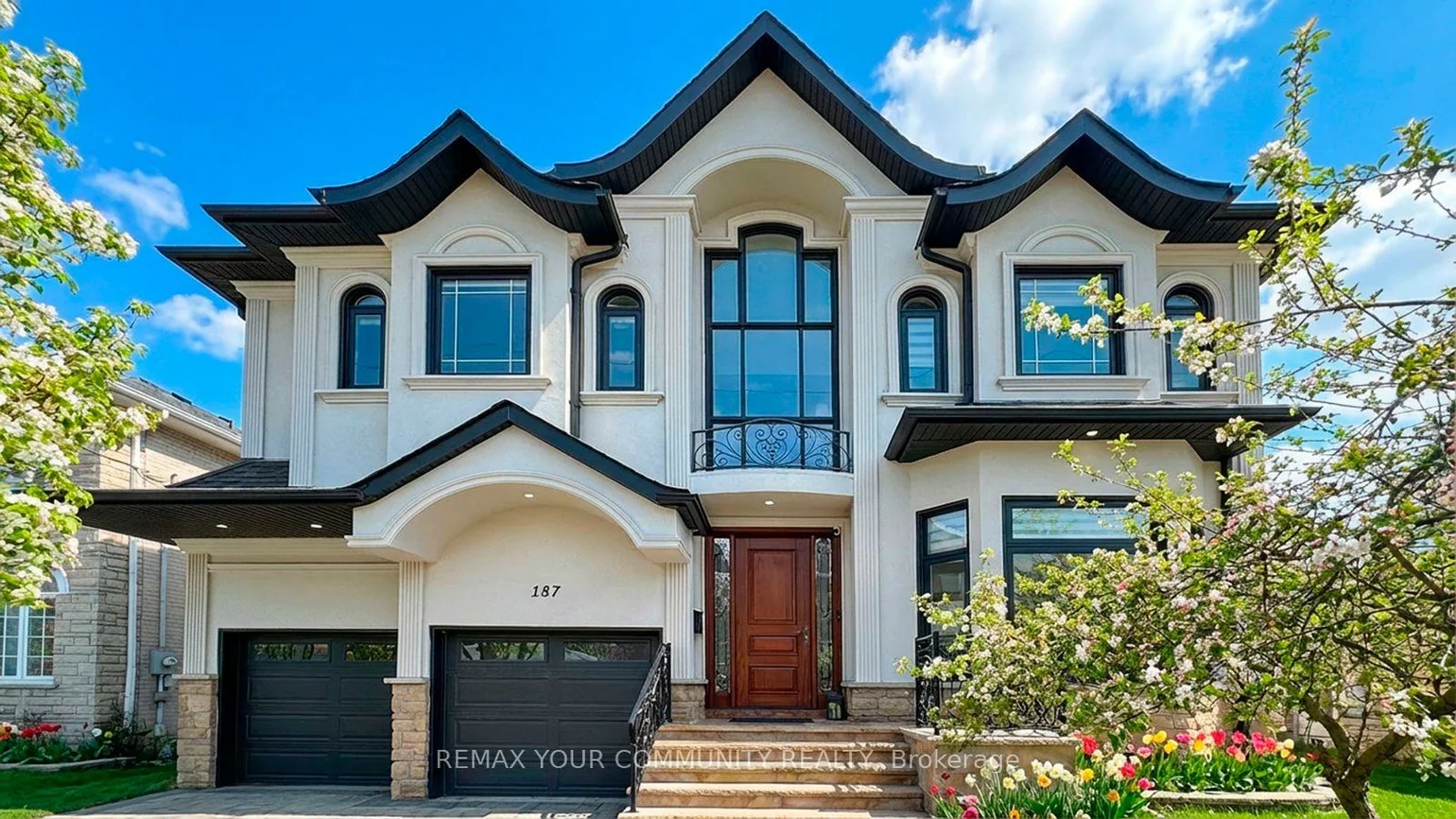 187, Patricia, Newtonbrook West, Toronto