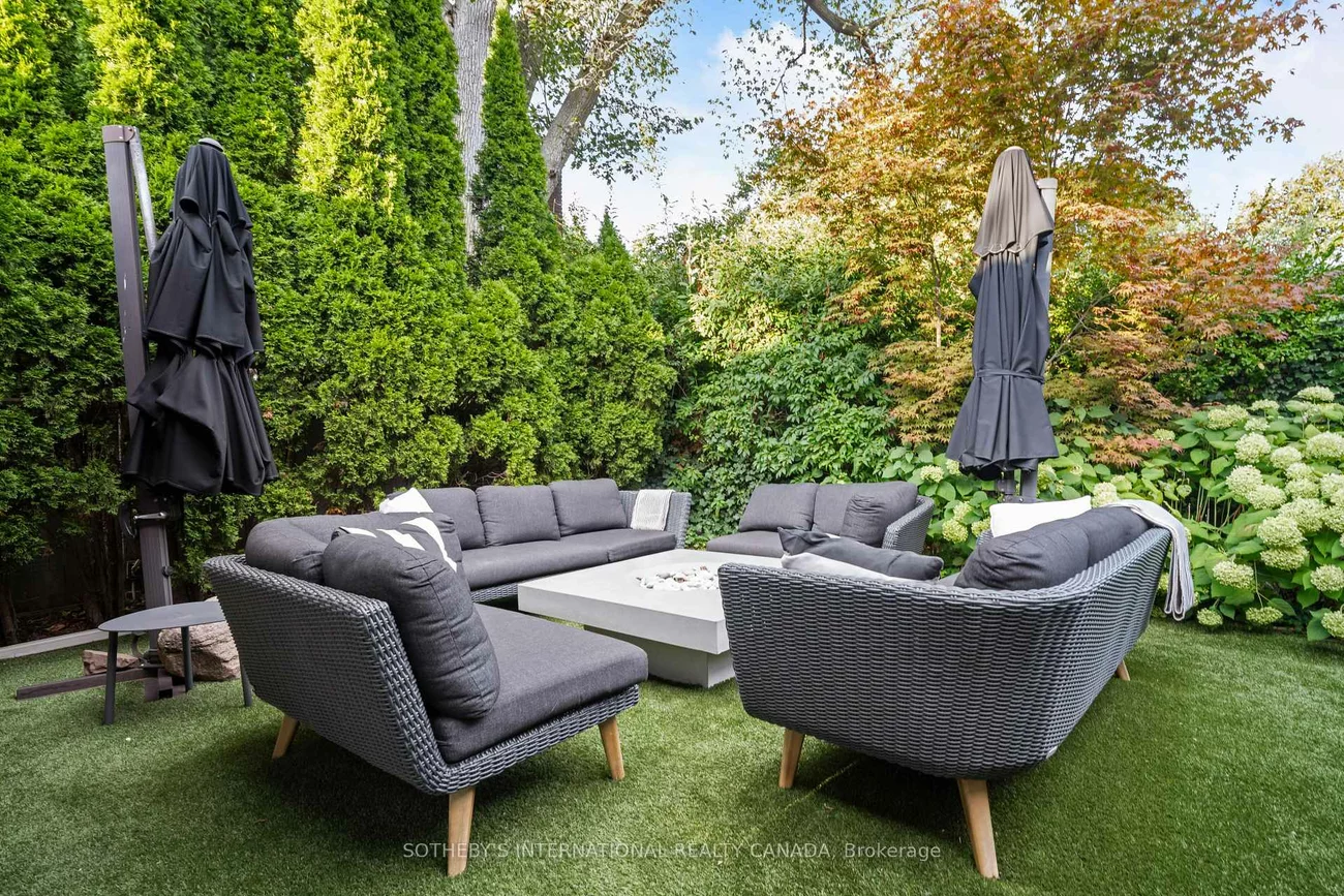 92, Woodlawn, Yonge-St. Clair, Toronto