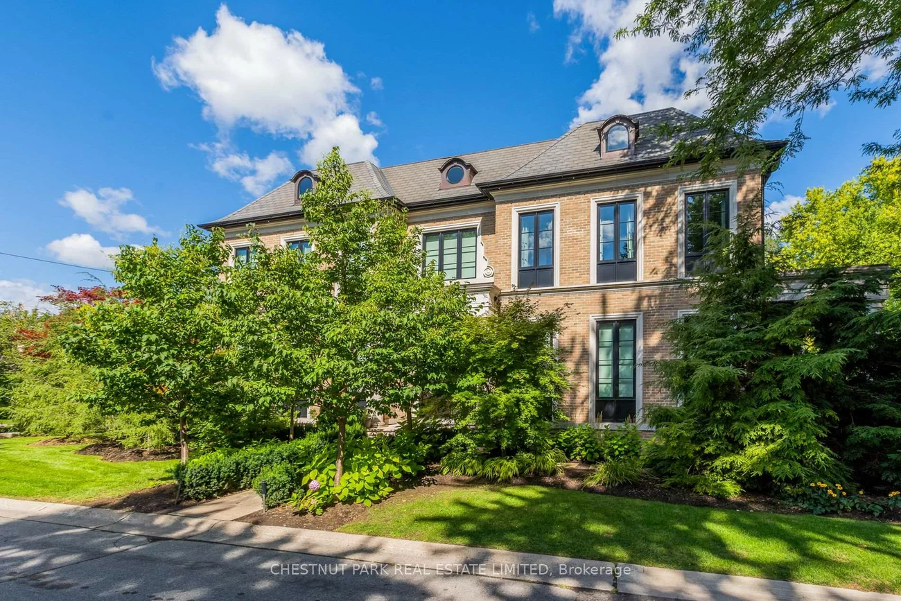 55, De Vere, Bedford Park-Nortown, Toronto