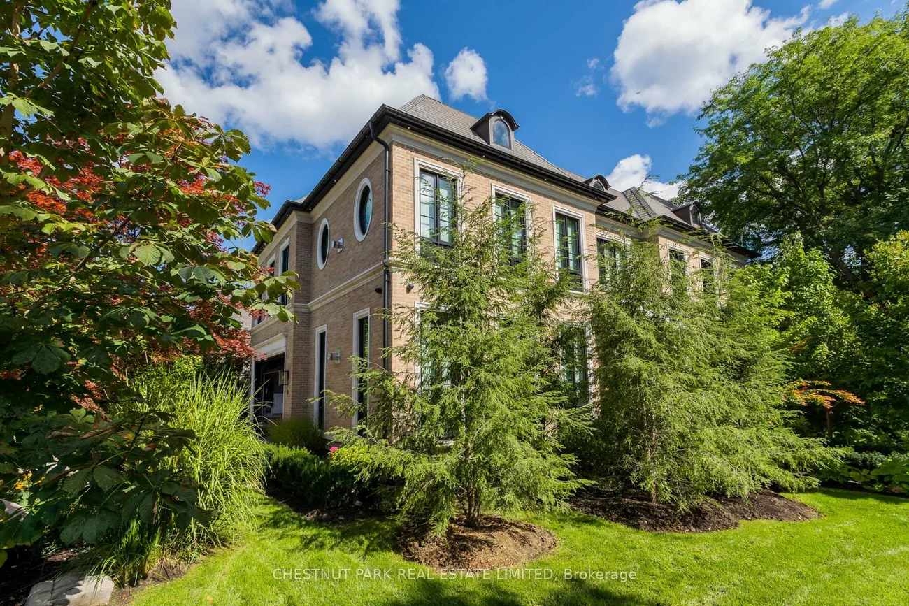 55, De Vere, Bedford Park-Nortown, Toronto