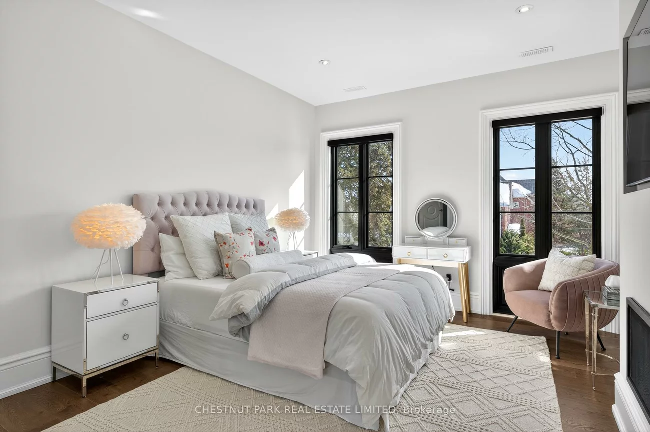 55, De Vere, Bedford Park-Nortown, Toronto