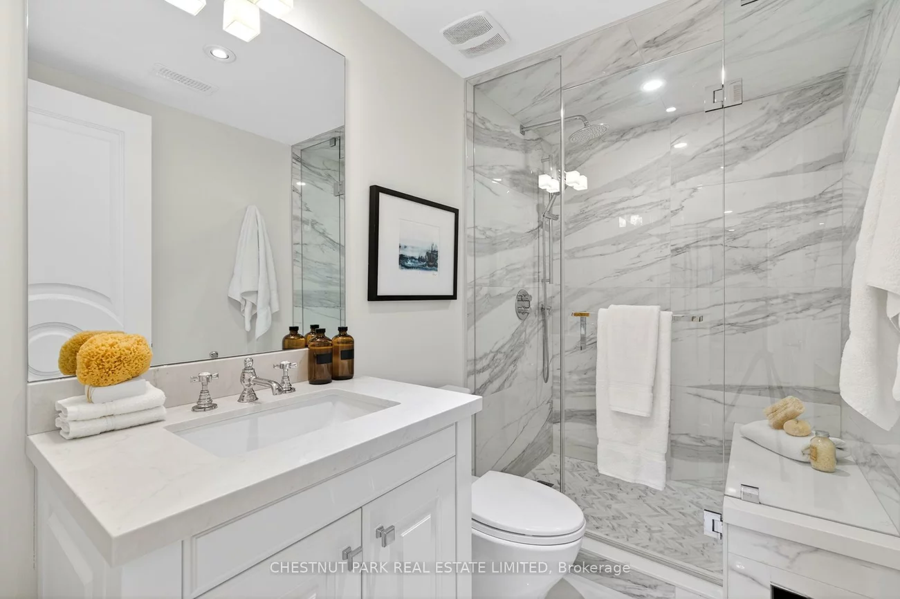 55, De Vere, Bedford Park-Nortown, Toronto