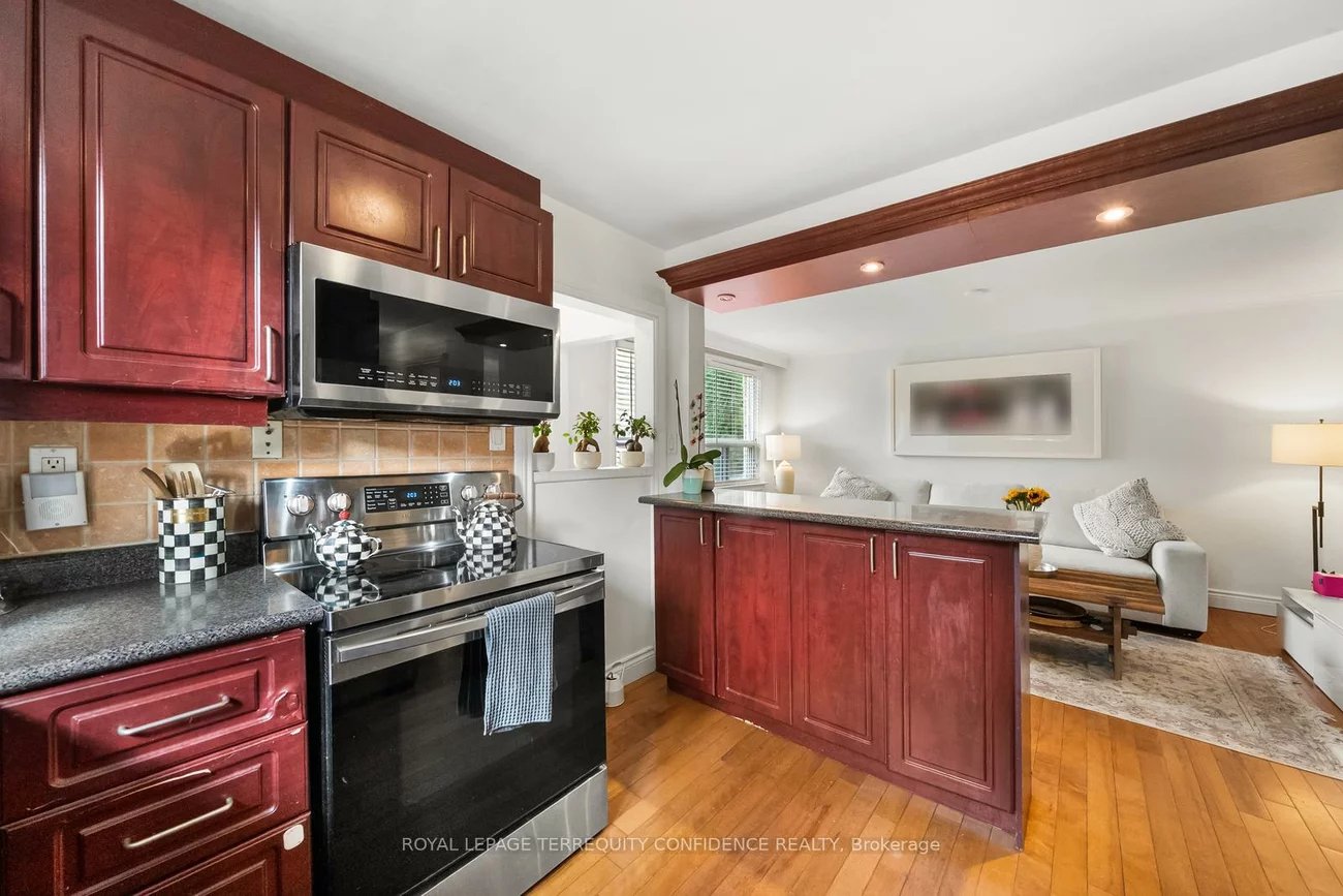 69, Nipigon, Newtonbrook East, Toronto