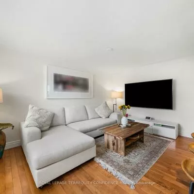 69, Nipigon, Newtonbrook East, Toronto