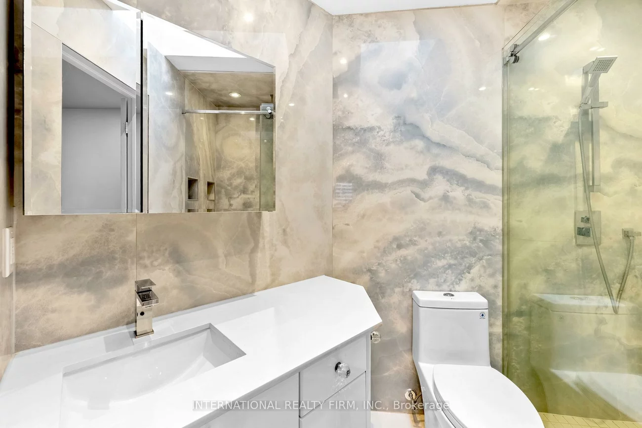 20, Blairville, Bathurst Manor, Toronto