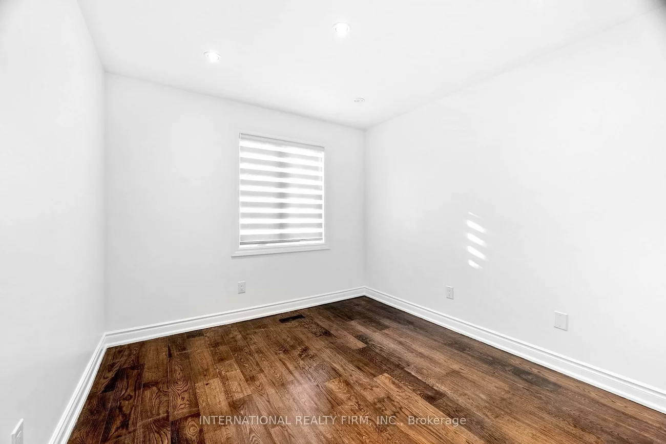 20, Blairville, Bathurst Manor, Toronto