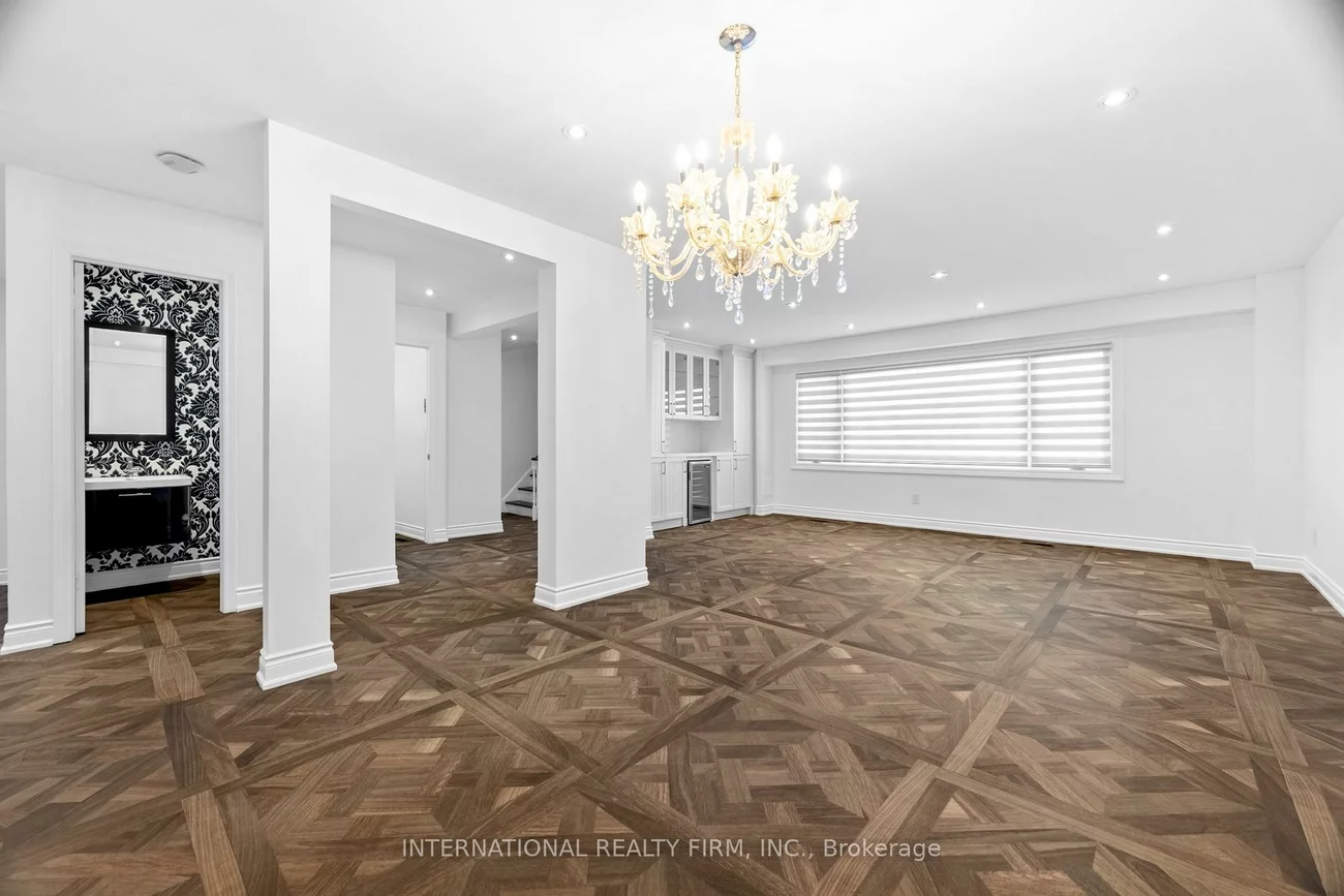 20, Blairville, Bathurst Manor, Toronto