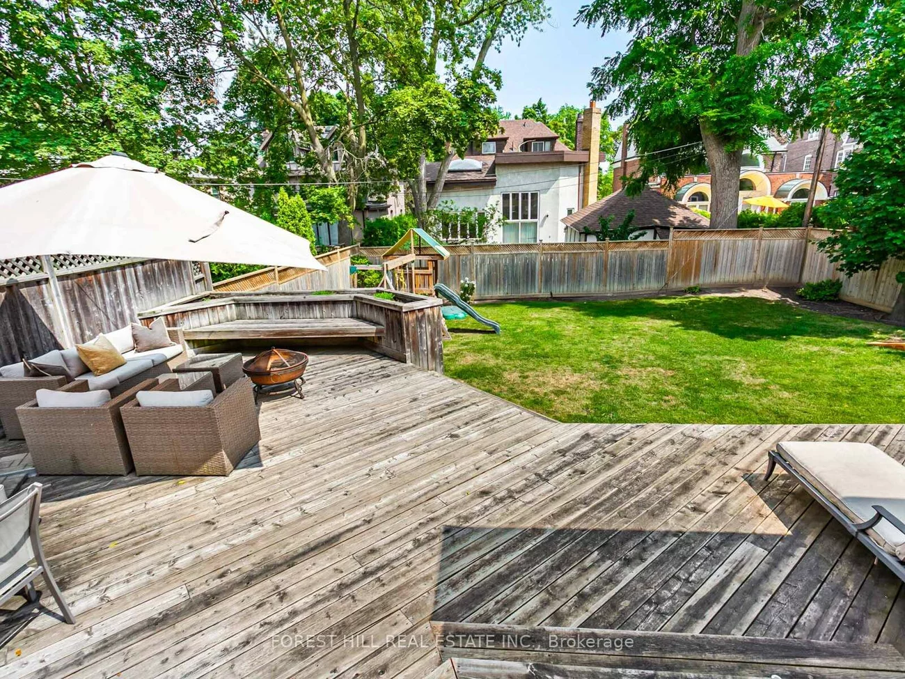 21, Gardiner, Forest Hill South, Toronto