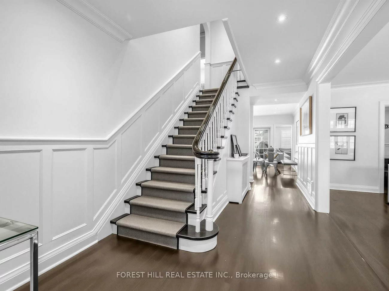 21, Gardiner, Forest Hill South, Toronto