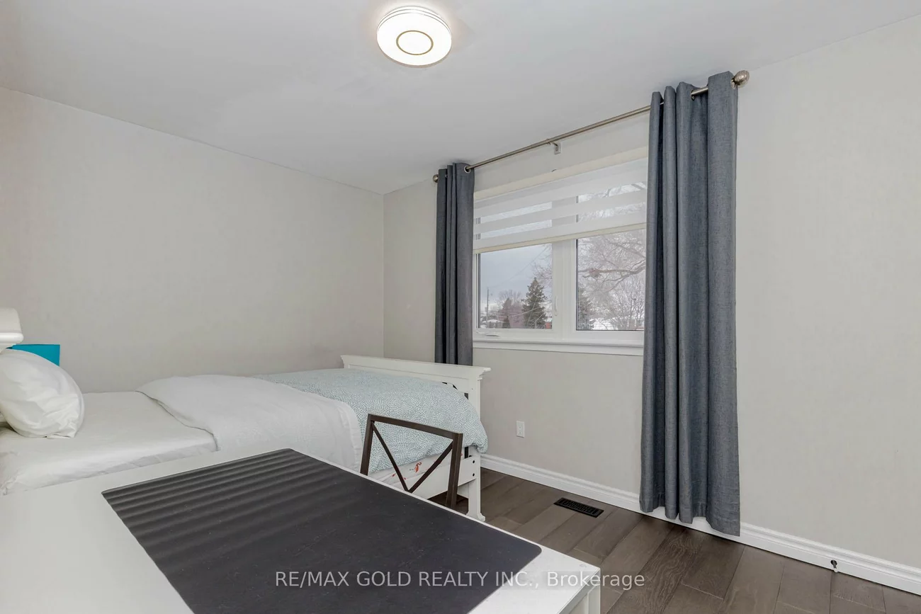 95, Fontainbleau, Newtonbrook West, Toronto