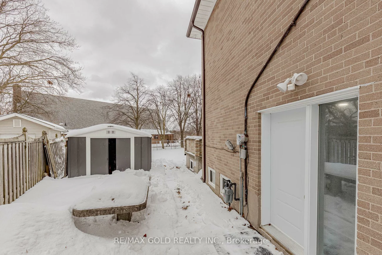 95, Fontainbleau, Newtonbrook West, Toronto