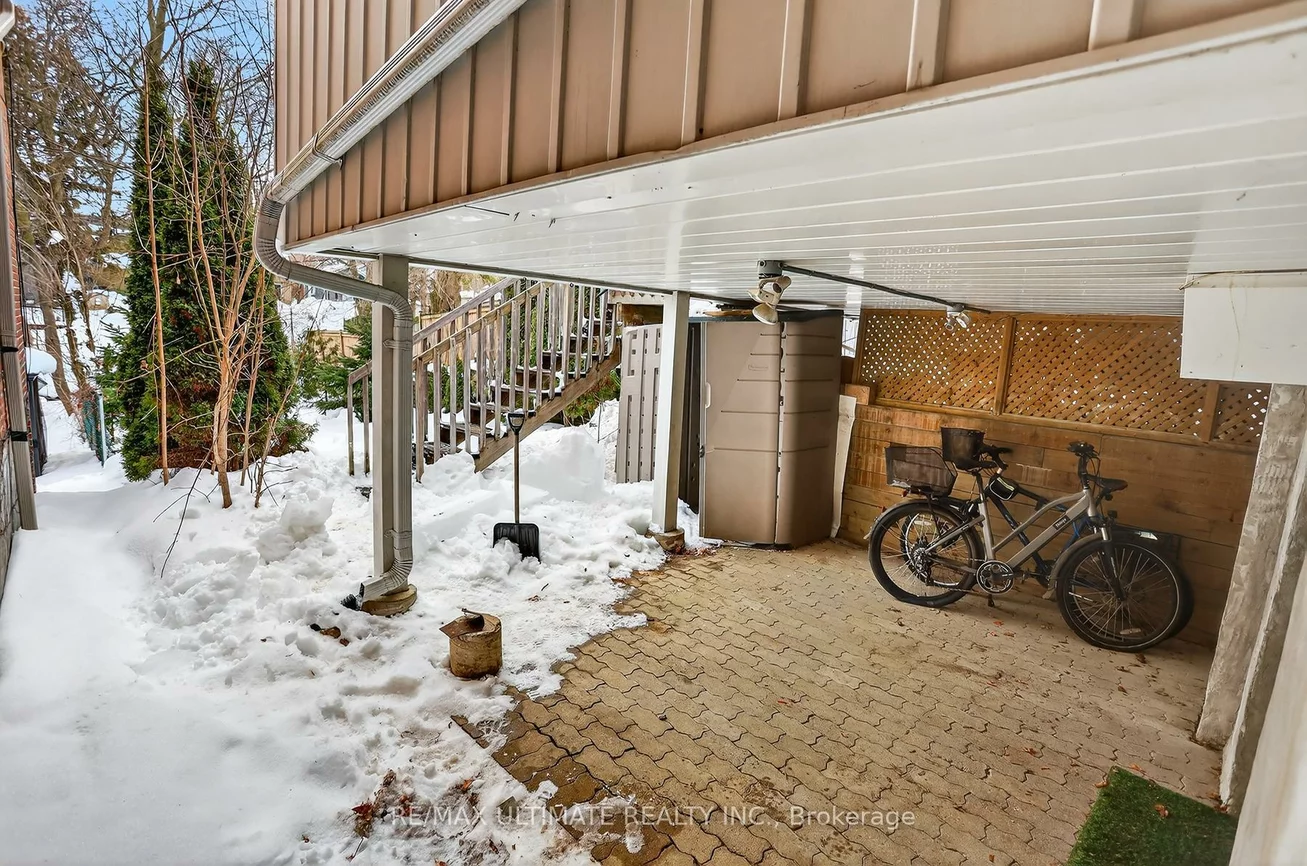 387, Keewatin, Mount Pleasant East, Toronto