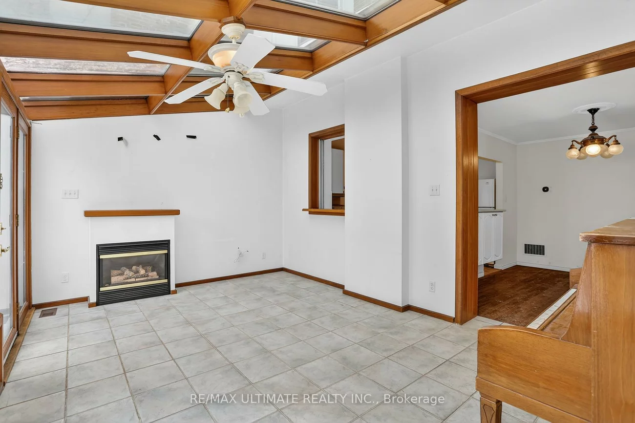 387, Keewatin, Mount Pleasant East, Toronto