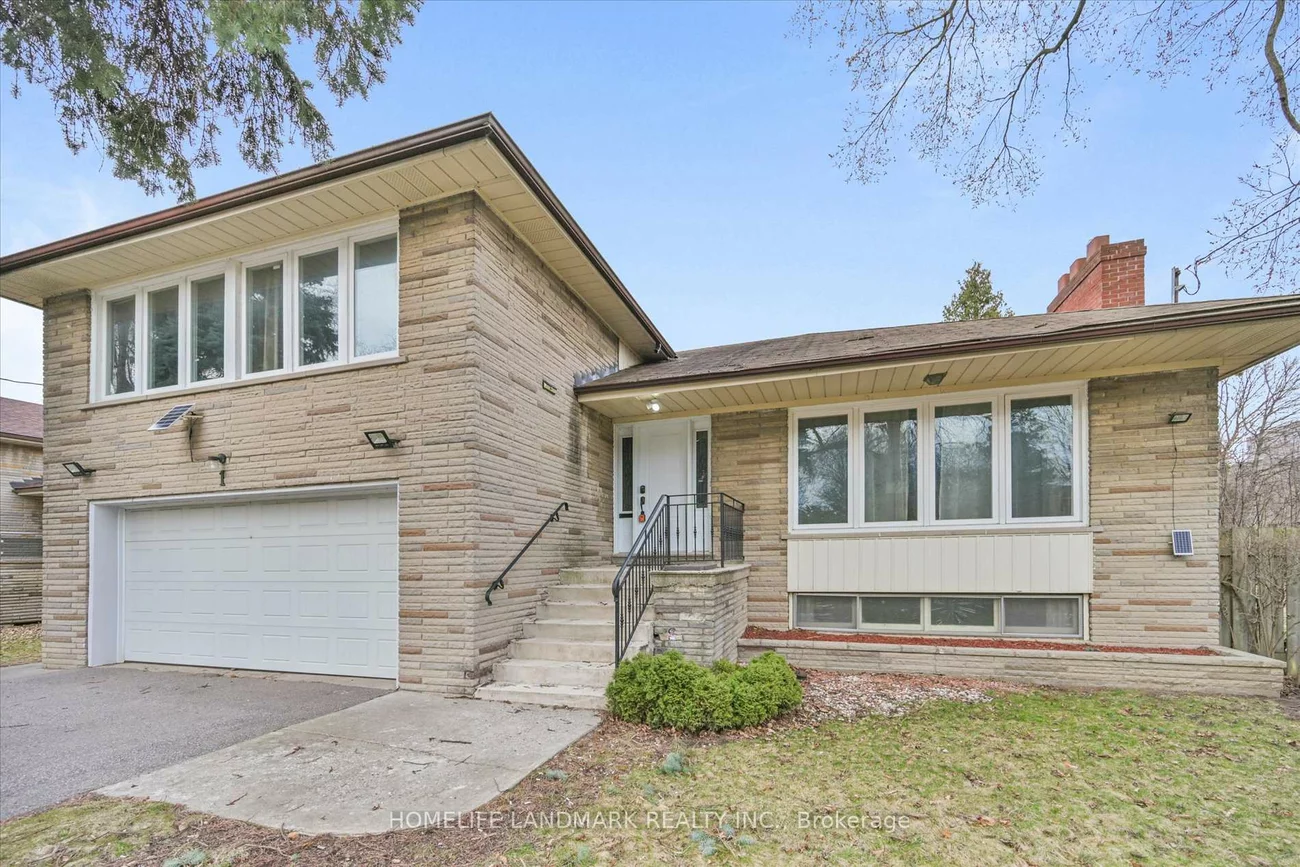 1, Hawksbury, Bayview Village, Toronto