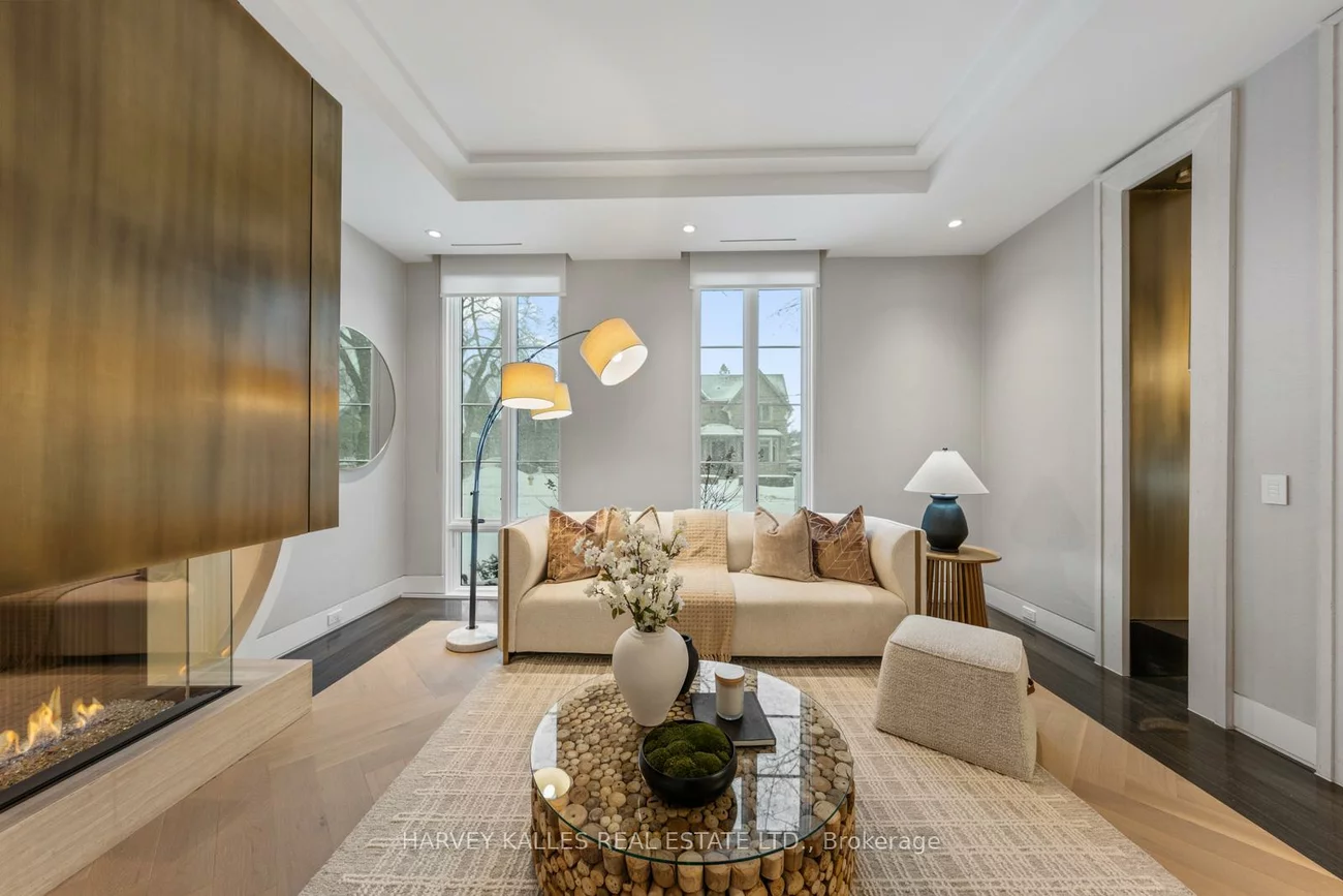 335, Lytton, Lawrence Park South, Toronto