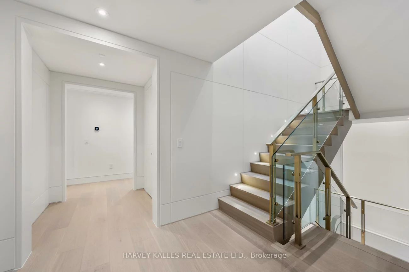 335, Lytton, Lawrence Park South, Toronto