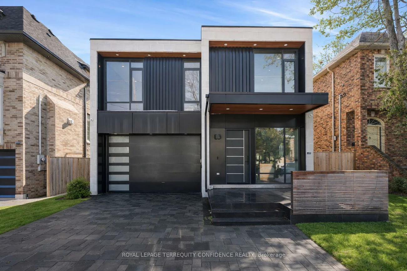 299, Hounslow, Willowdale West, Toronto