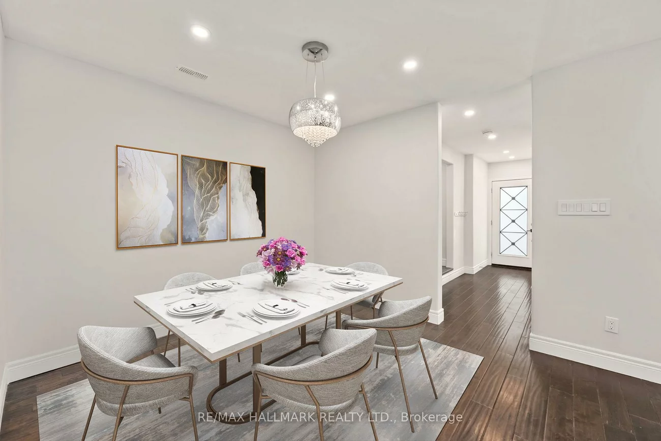 21, King High, Clanton Park, Toronto