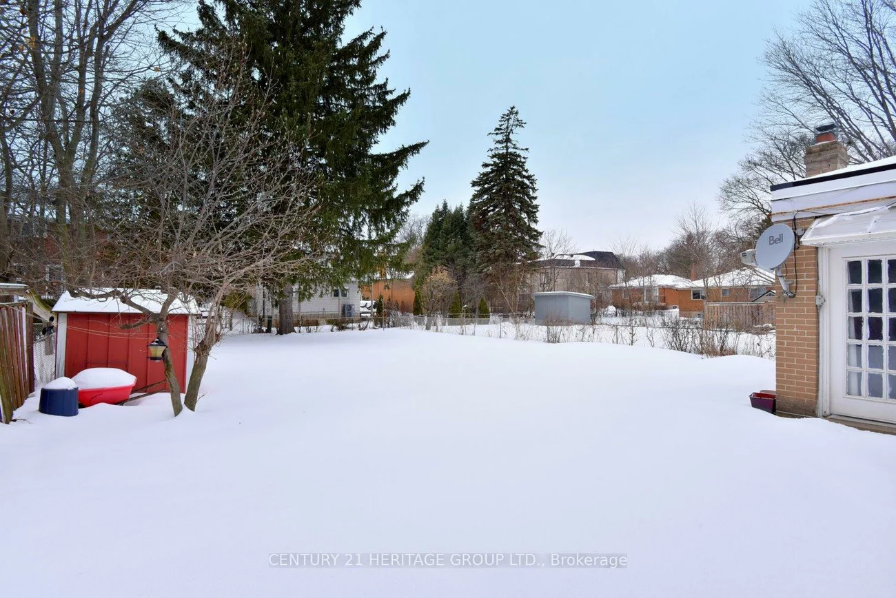 1022, Willowdale, Newtonbrook East, Toronto