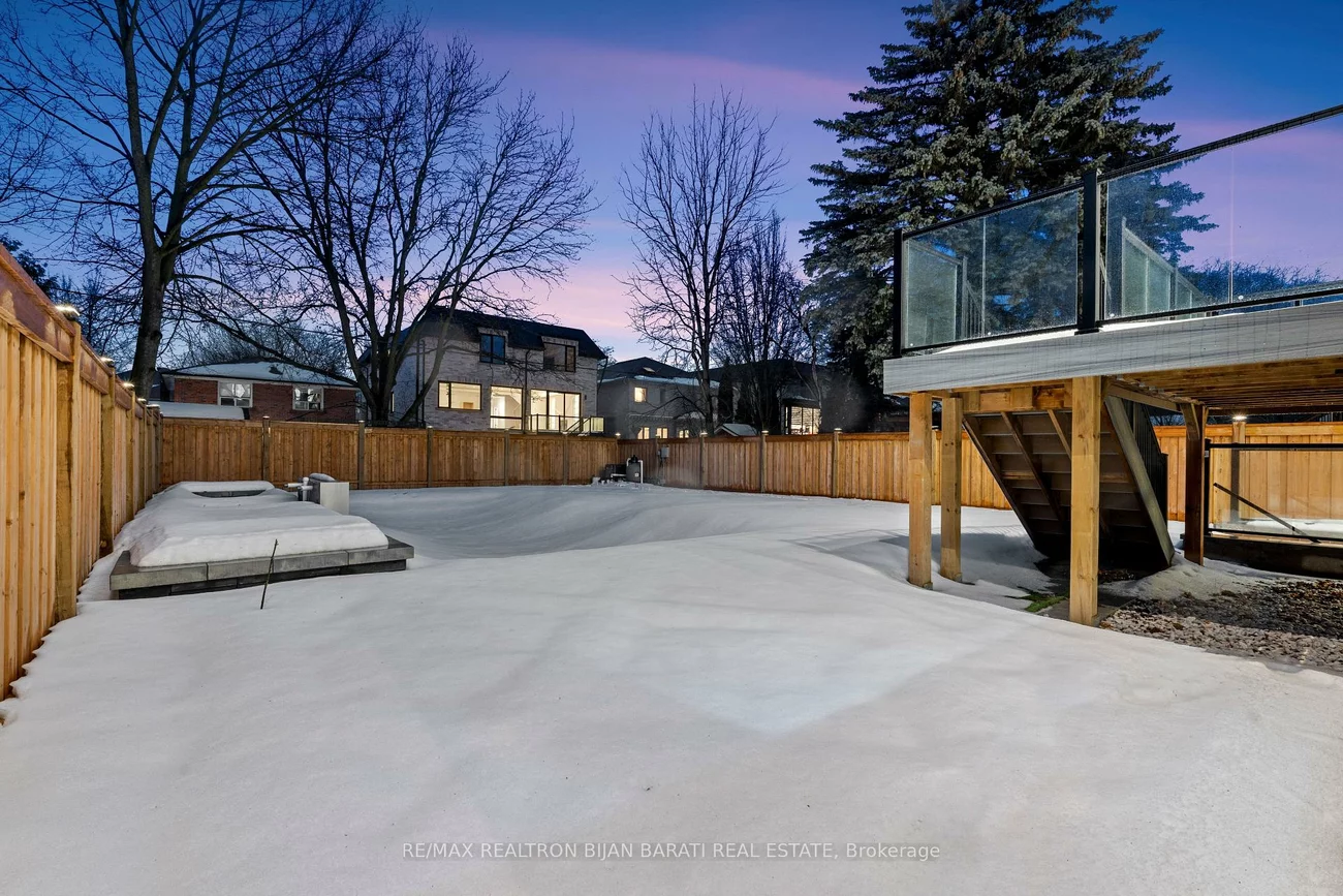 164, Norton, Willowdale East, Toronto