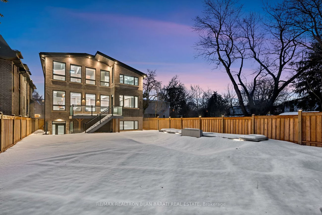 164, Norton, Willowdale East, Toronto