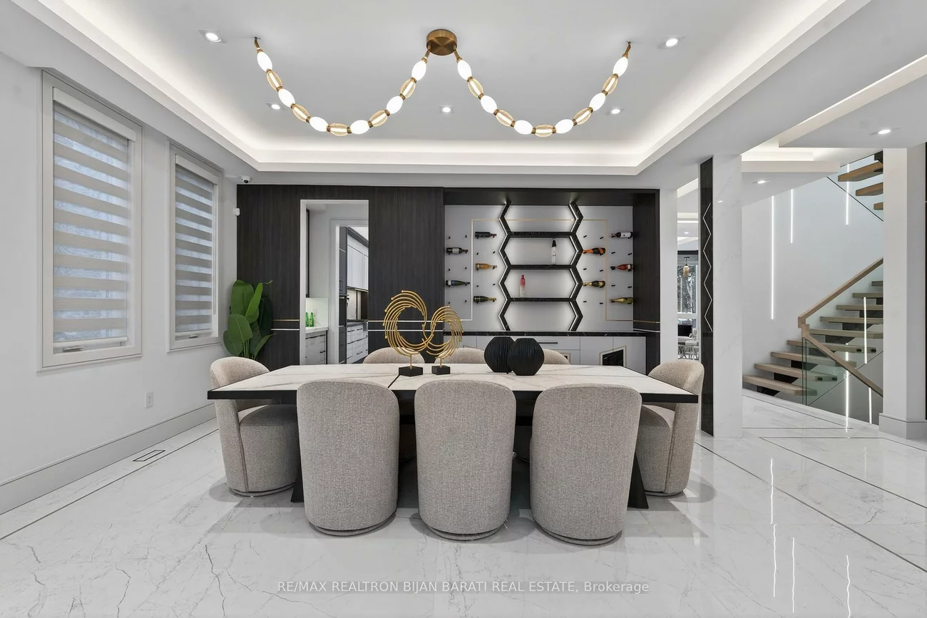 164, Norton, Willowdale East, Toronto