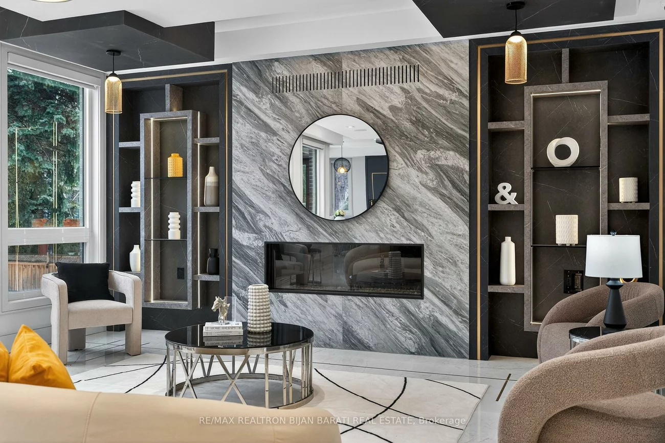 164, Norton, Willowdale East, Toronto