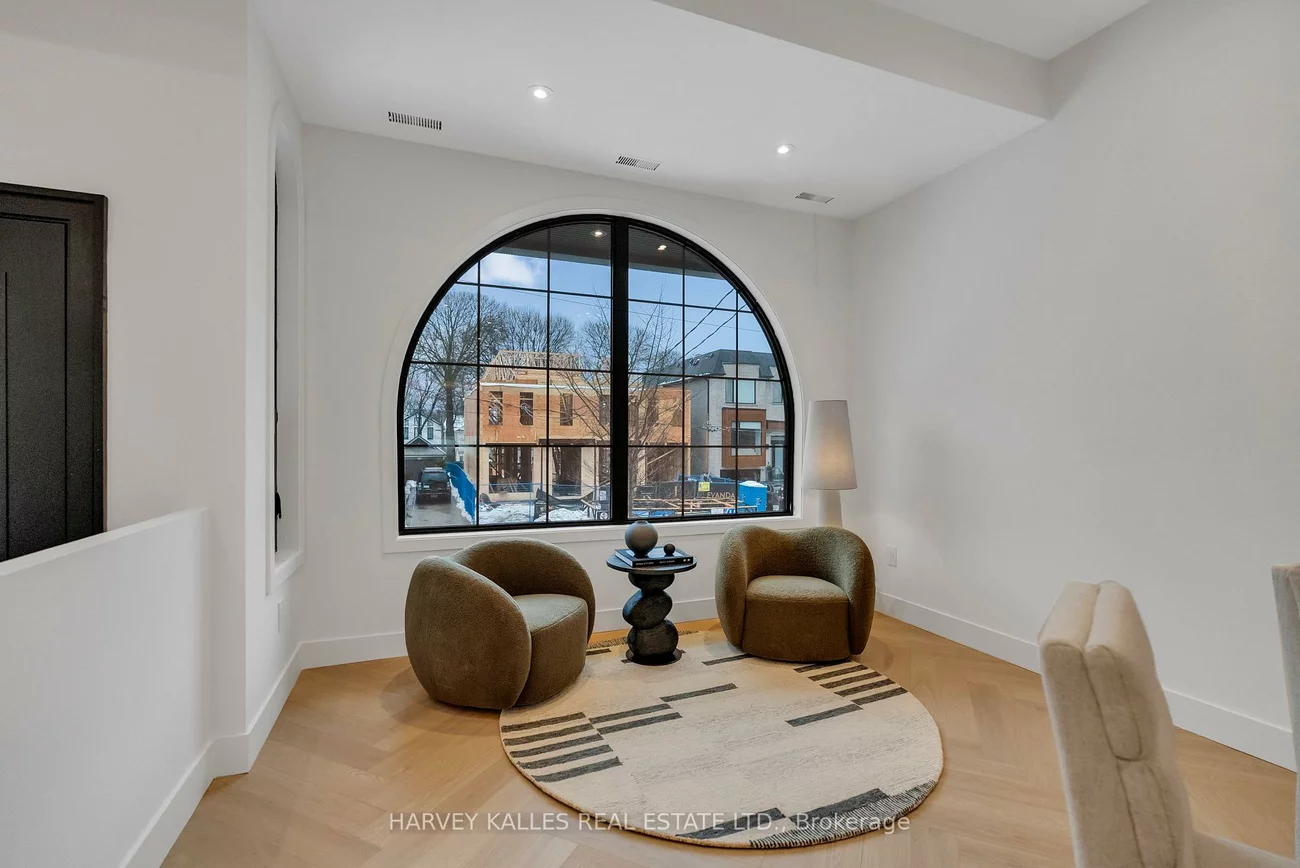 101, Briar Hill, Yonge-Eglinton, Toronto