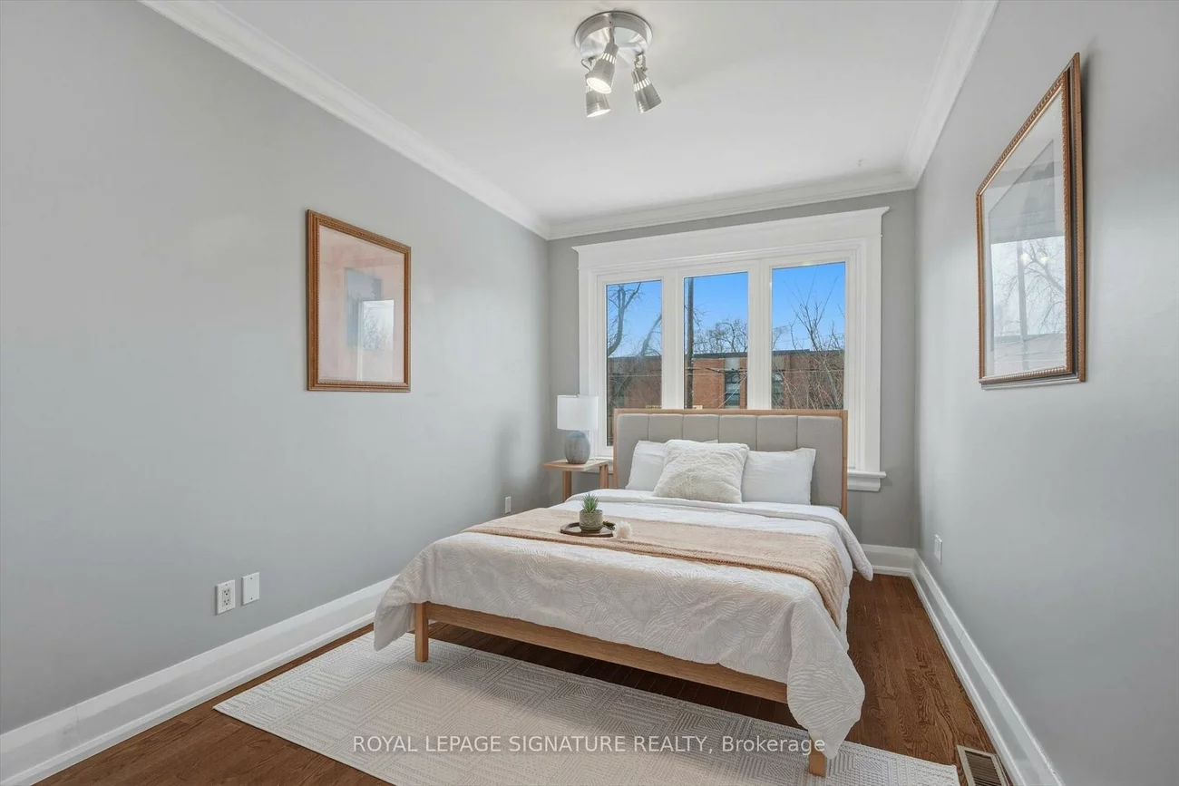 55, Atlas, Humewood-Cedarvale, Toronto