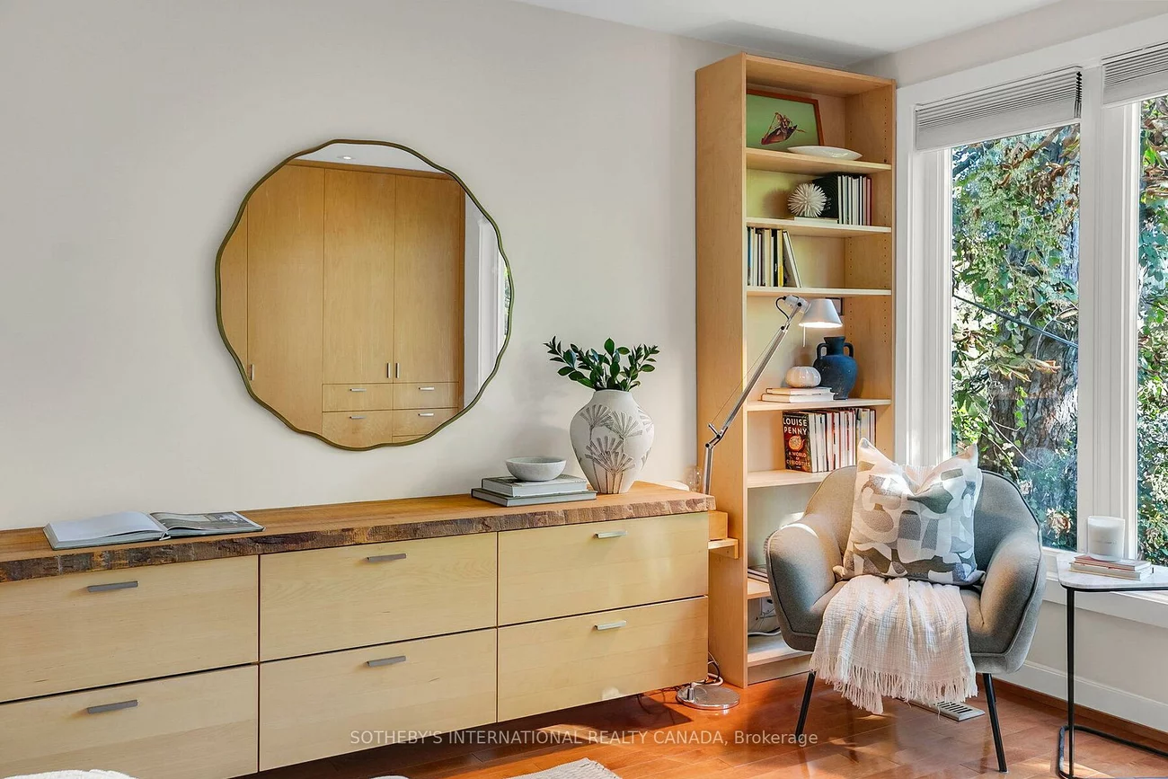 435, Ontario, Moss Park, Toronto