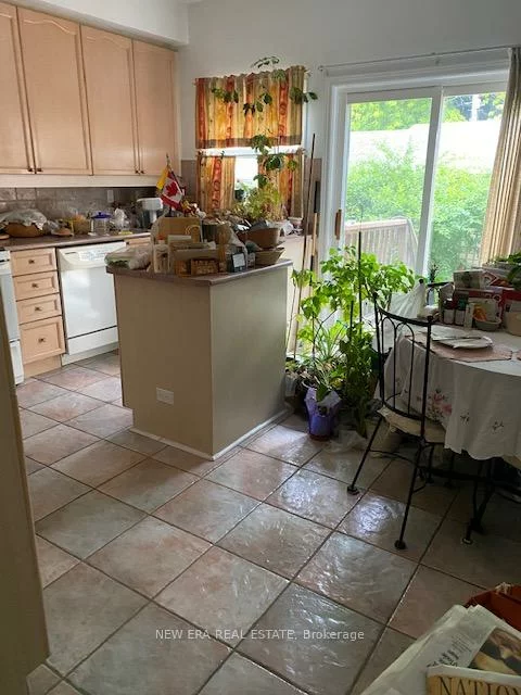 238, George, Moss Park, Toronto