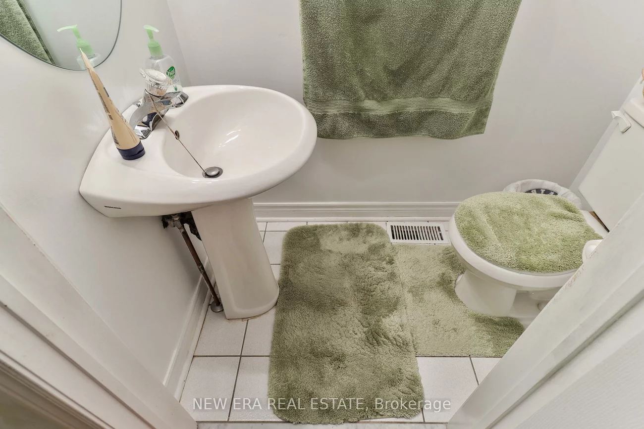 238, George, Moss Park, Toronto