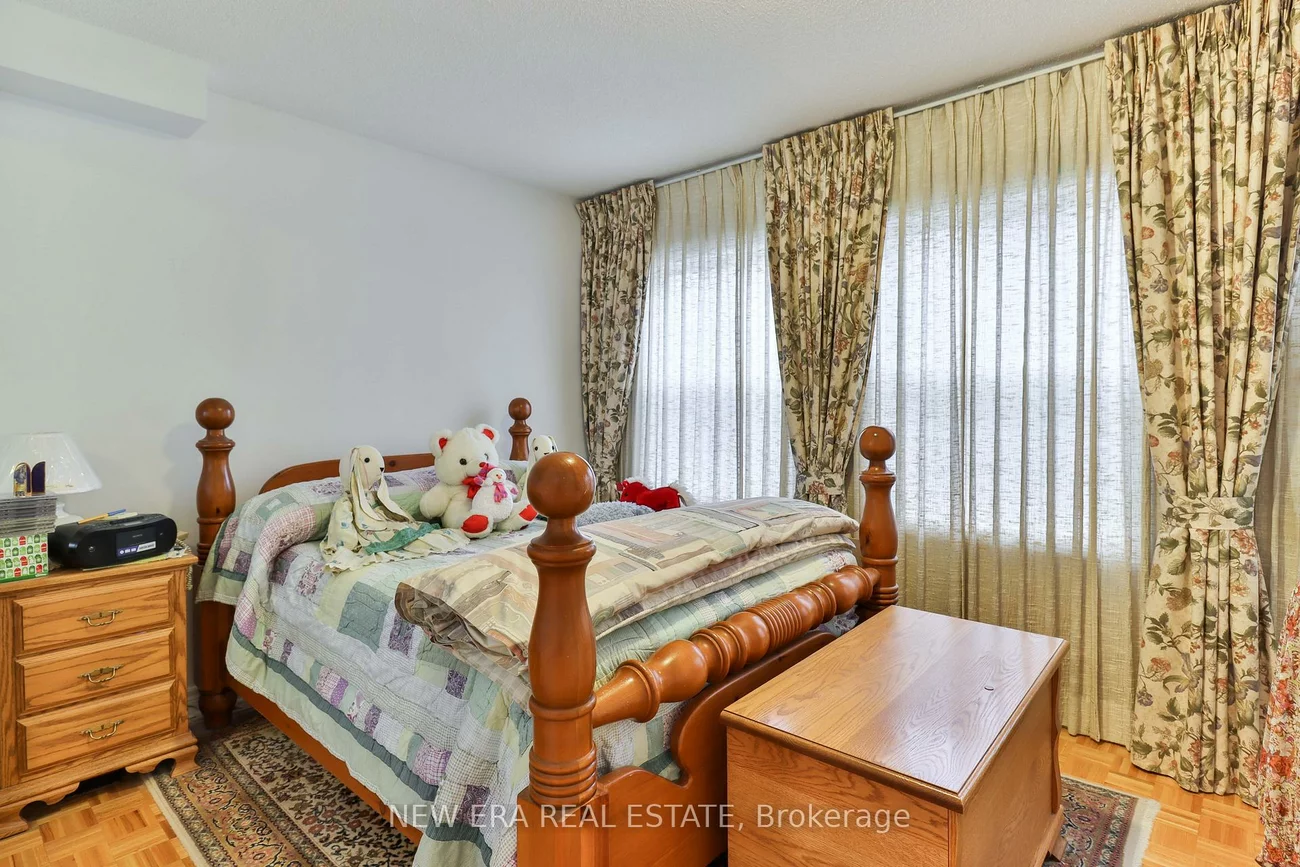 238, George, Moss Park, Toronto