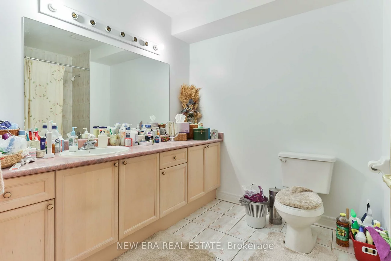 238, George, Moss Park, Toronto