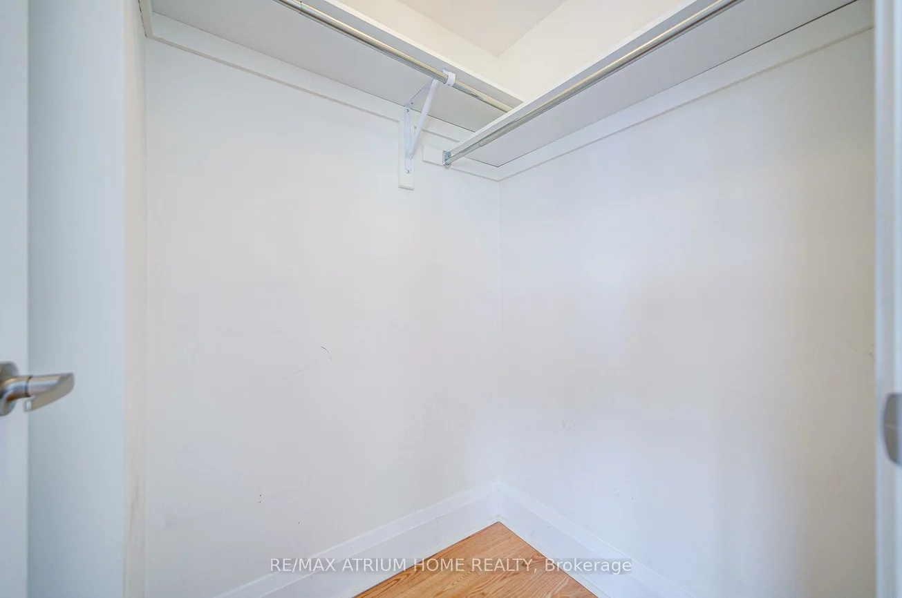 252B, Finch, Newtonbrook East, Toronto