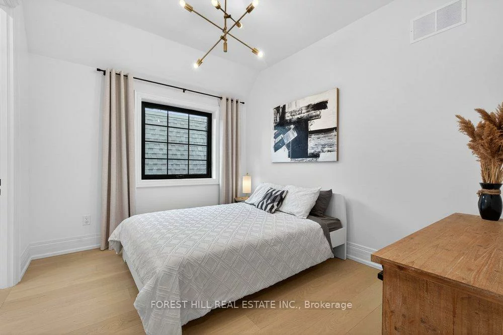 115, Park Home, Willowdale West, Toronto