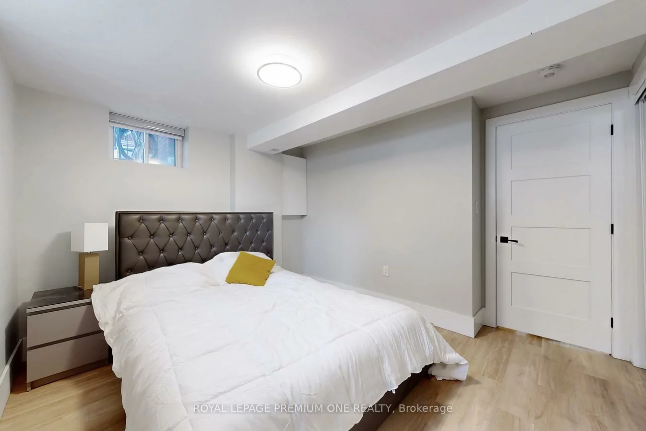 223, Manning, Trinity-Bellwoods, Toronto