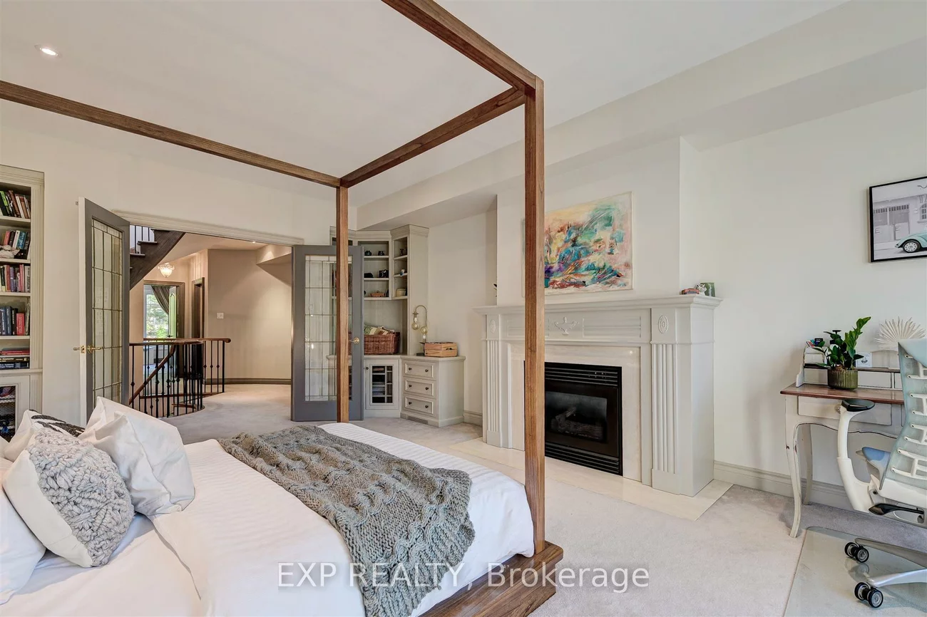 13, Balmoral, Yonge-St. Clair, Toronto