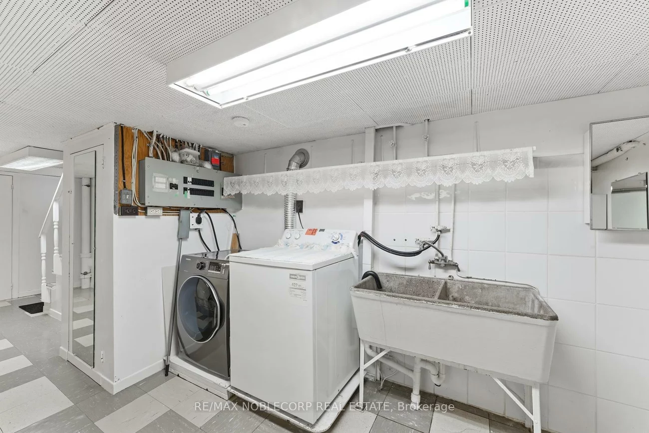 51, Glenavy, Bridle Path-Sunnybrook-York Mills, Toronto