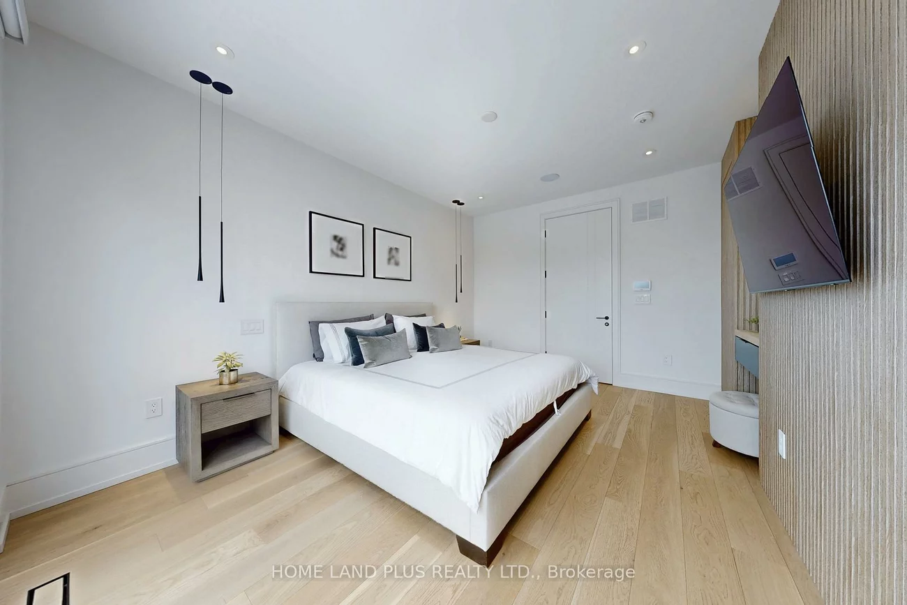 116, Deloraine, Lawrence Park North, Toronto