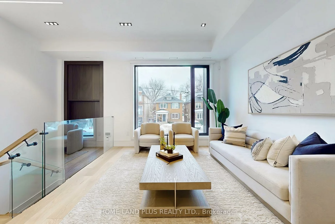 116, Deloraine, Lawrence Park North, Toronto