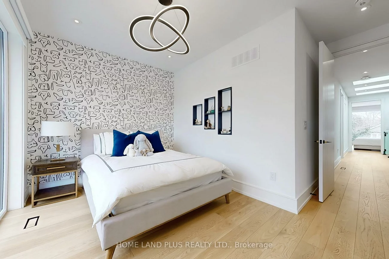 116, Deloraine, Lawrence Park North, Toronto