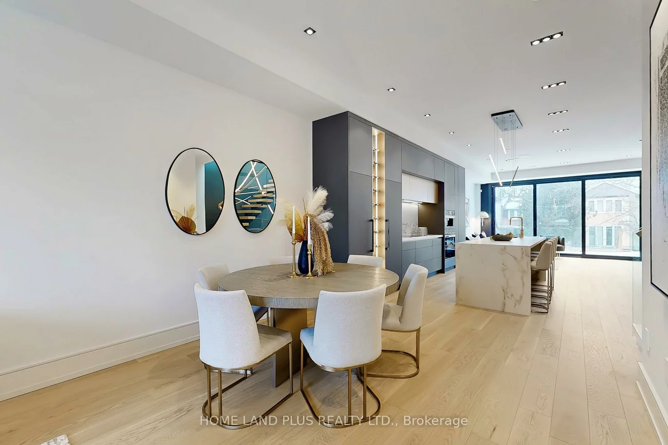 116, Deloraine, Lawrence Park North, Toronto