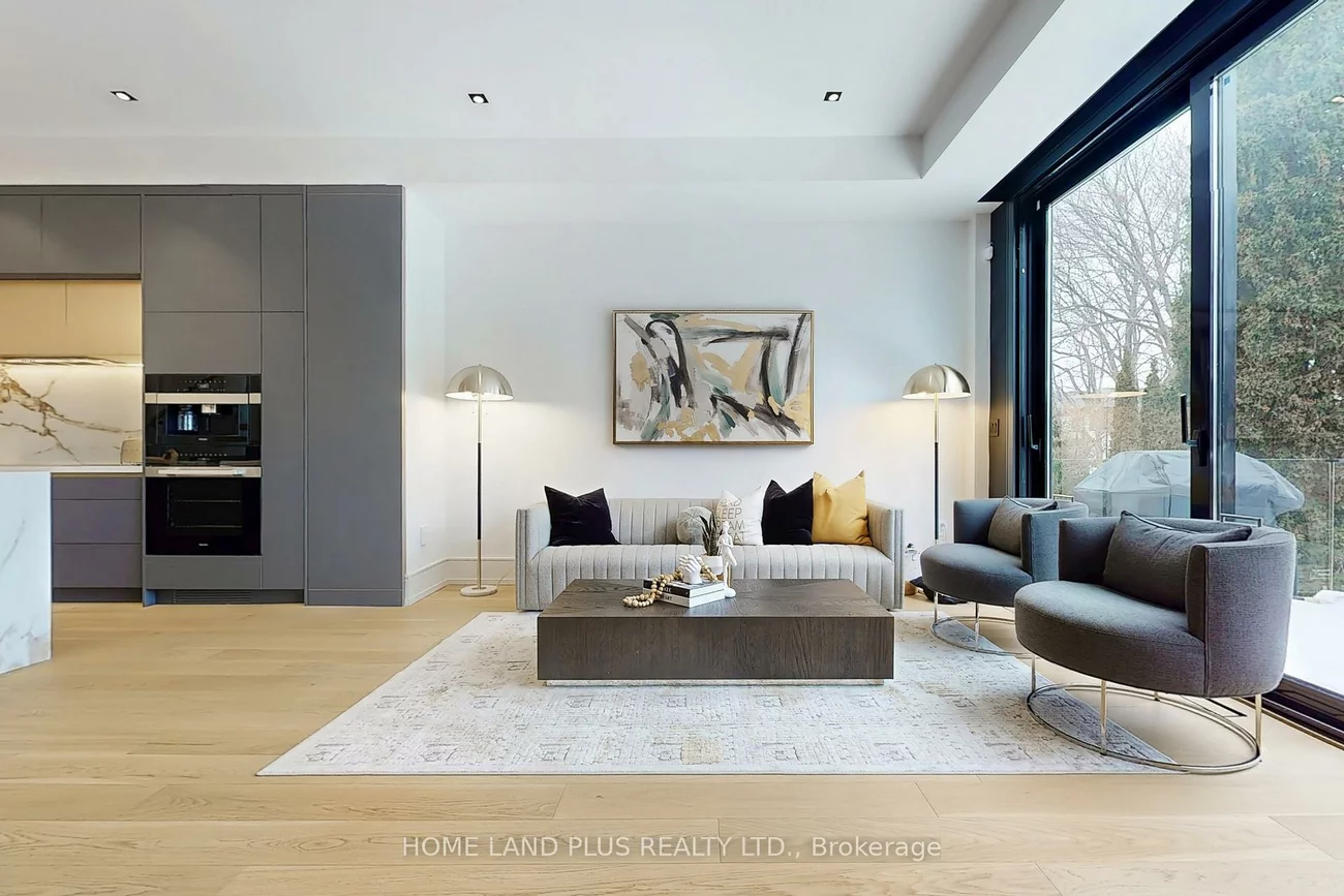 116, Deloraine, Lawrence Park North, Toronto