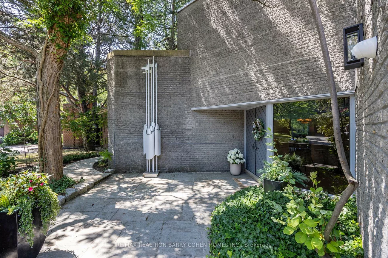 10, Penwood, Banbury-Don Mills, Toronto