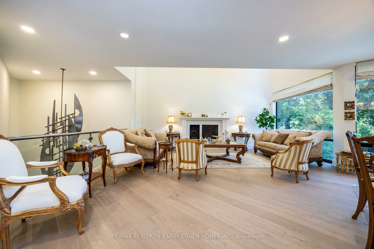 10, Penwood, Banbury-Don Mills, Toronto