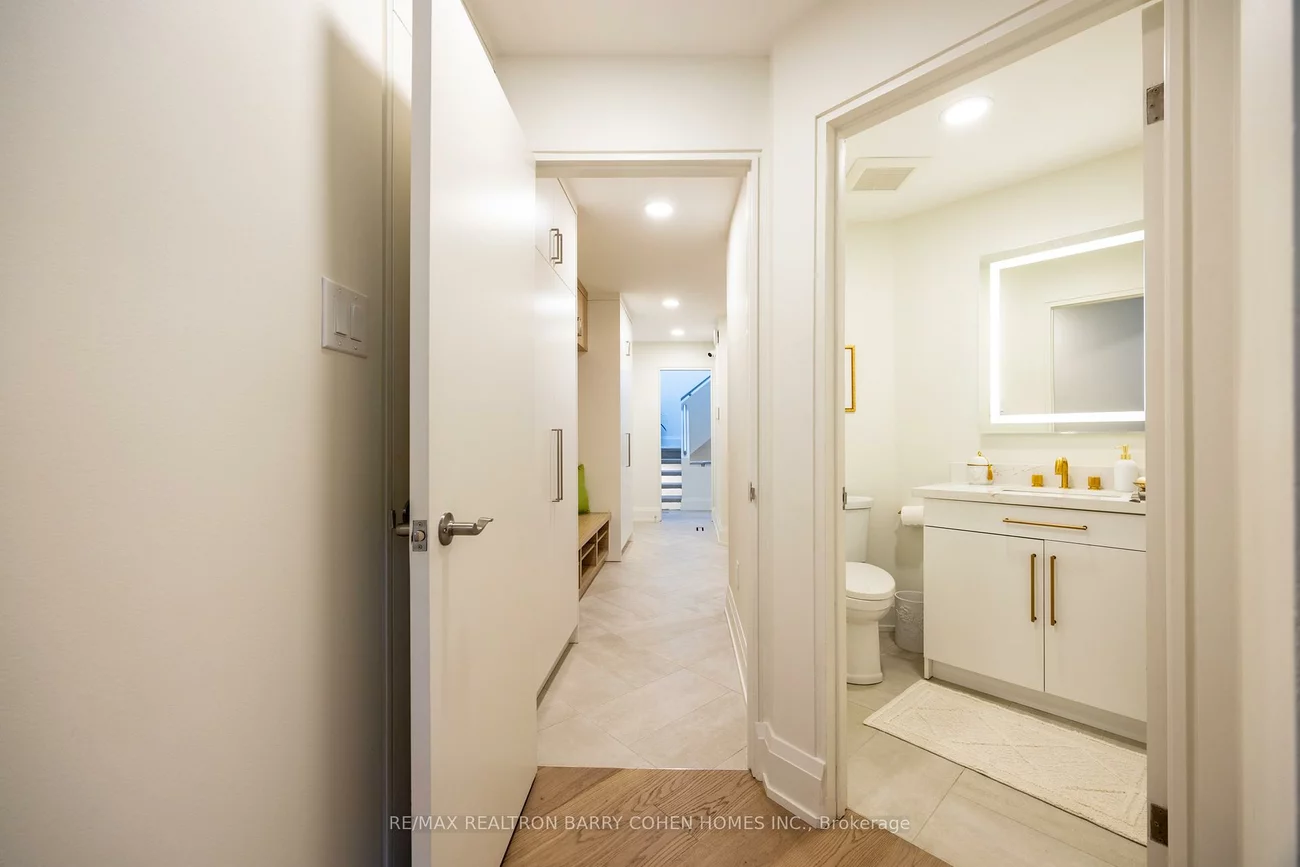 10, Penwood, Banbury-Don Mills, Toronto