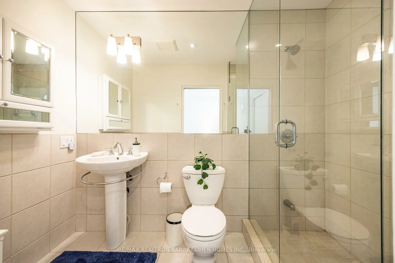 10, Penwood, Banbury-Don Mills, Toronto